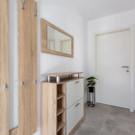 Apartment Oljka *